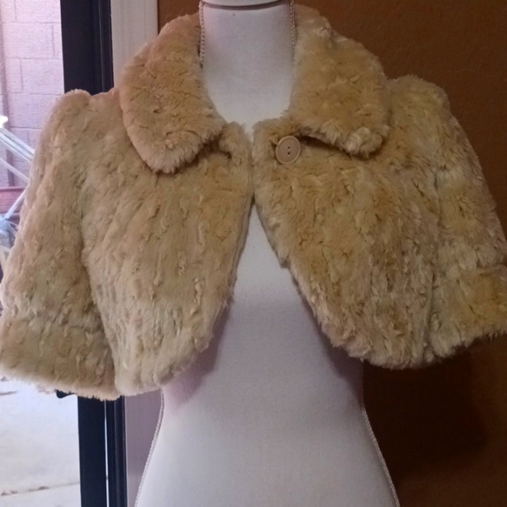 Forever 21 Womens Beige Faux Fur Cardigan Size Small